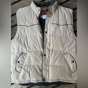 Outback Trading Company Vest Size XL — Men’s down & feather vest — Cream